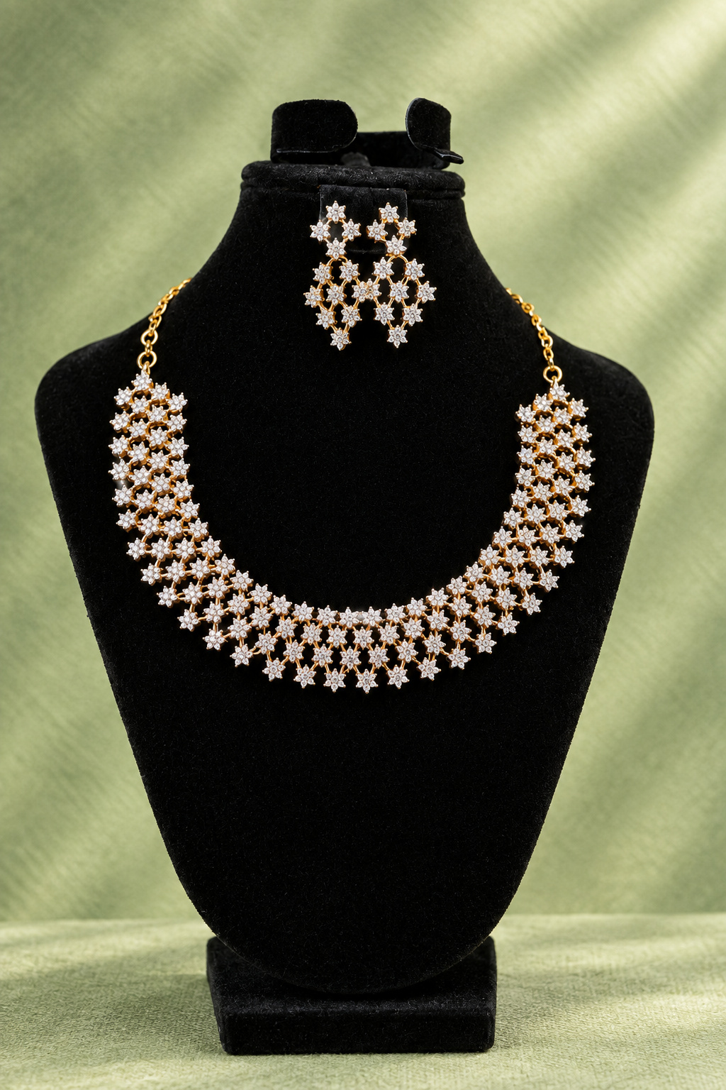 Starlight Diamond Cluster Choker